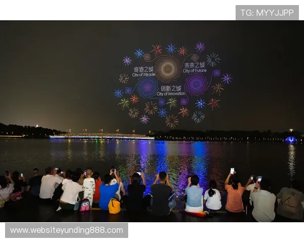 如何在云顶世界云星剧场提前预订演出门票，确保不错过每一场精彩演出